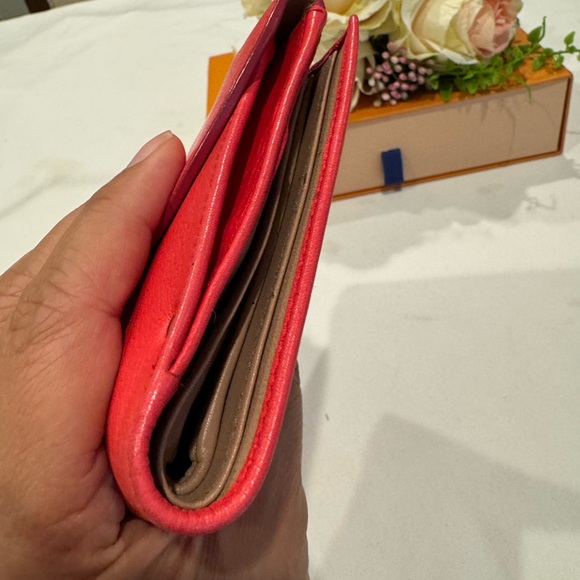 Authentic Salvatore Ferragamo wallet - Picture 13 of 13